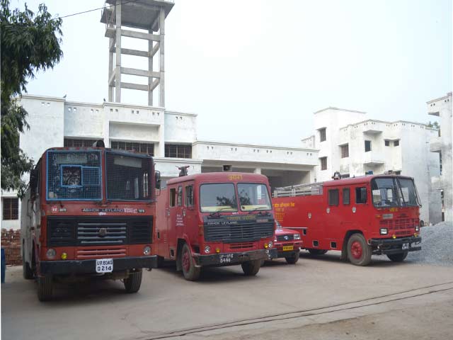 स्टाफ की कमी से फायर ब्रिगेड पड़ा ठंडा