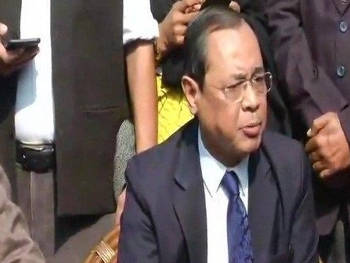 अयोध्या मामला : मुख्य न्यायाधीश ने खारिज की हिंदू महासभा की अर्जी, कहा बहुत हुआ, आज शाम 5 बजे तक ही होगा फैसला