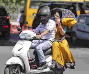 मौसम : केरल और नॉर्थ ईस्ट में होगी भारी बारिश, यूपी व बिहार में आज भी रहेगा गर्मी का कहर