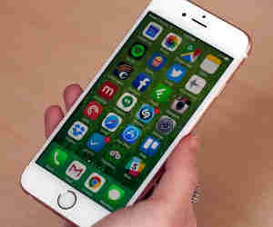 नई तकनीक के साथ बिना Touch यानि उंगलियों के इशारे पर चलेगा iPhone, मिलेगा कर्व्ड स्क्रीन का तोहफा!