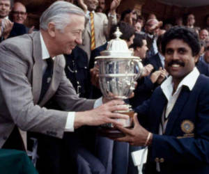ICC World cup 2019 : आज ही के दिन भारत ने जीता था पहला वर्ल्डकप, कपिल के कैच पकड़ने पर दर्शक चढ़ गए थे कंधे पर