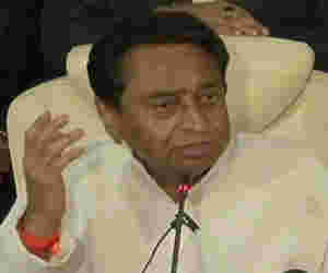सीएम कमलनाथ के मंत्रिमंडल में दो महिलाएं भी, 15 साल बाद मध्य प्रदेश को मिला मुस्लिम मंत्री