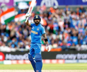Ind vs Pak ICC World cup 2019 : विराट कोहली ने बनाए सबसे तेज 11 हजार रन, सचिन का तोड़ा रिकाॅर्ड