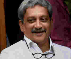 CM पर्रिकर AIIMS में भर्ती , बीजेपी आज गोवा में नेतृत्व परिवर्तन आैर विलय पर विचार करेगी