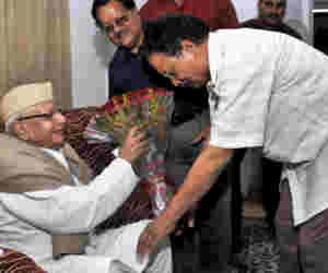 एनडी तिवारी : सबसे पहले पूछते थे मजदूरों का हाल, फोन न उठने पर अफसरों से करते थे एेसा बर्ताव