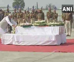 Pulwama Terror Attack: बिहार सरकार दोनों शहीदों के परिजनों को देगी 11-11 लाख रुपये की आर्थिक मदद