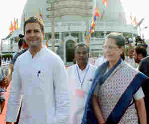 सोनिया के मेडिकल चेकअप के लिए राहुल गांधी रवाना हुए विदेश, ट्वीट से बीजेपी को दिया ये अनोखा संदेश