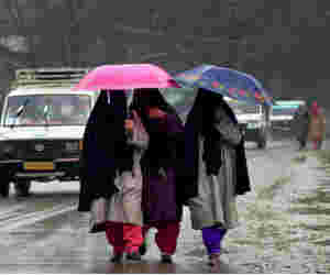 माैसम : कहीं बारिश तो कहीं आंधी, उत्तर ही नहीं पूर्वोत्तर भारत में भी बिगड़ा रहेगा माैसम