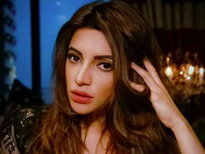 Shama Sikander On Battling Bipolar Disorder And Depression- Inext Live