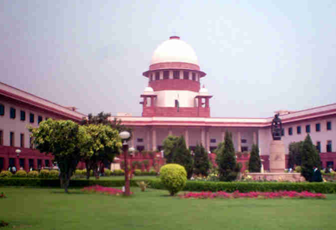 CBI vs ममता बनर्जी : सुप्रीम कोर्ट ने मांगे कोलकाता कमिश्नर के खिलाफ सबूत, कल होगी सुनवाई