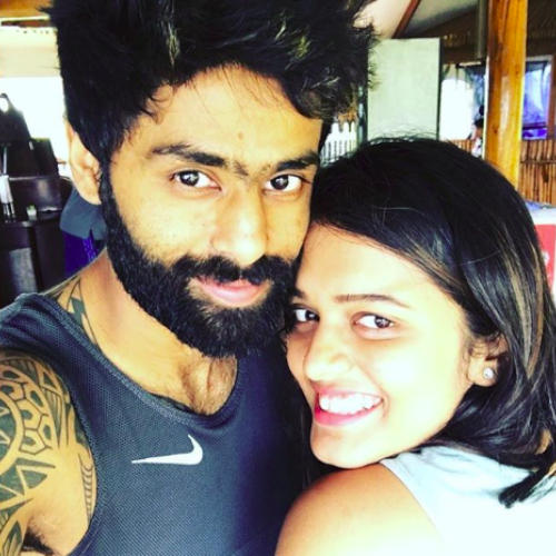 Ipl 2019 Suryakumar Yadav And Wife Devisha Shetty Bold Chemistry Will Floor You, Photo Gallery ...