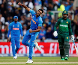 ICC World cup 2019 : जानें वर्ल्डकप में कितने गेंदबाजों ने पहली गेंद पर लिया विकेट, विजय शंकर पहले भारतीय