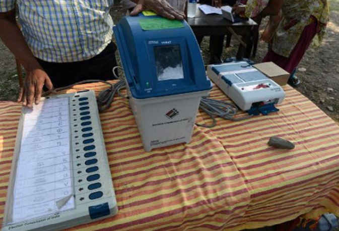 लोकसभा चुनाव 2019 : जानें किस गणित से होगा EVM व VVPAT पर्चियों का मिलान, प्रति विधानसभा 5 बूथों पर होगा एेसा