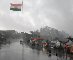मौसम : पश्चिम में लू और दक्षिण भारत में आंधी के साथ बारिश