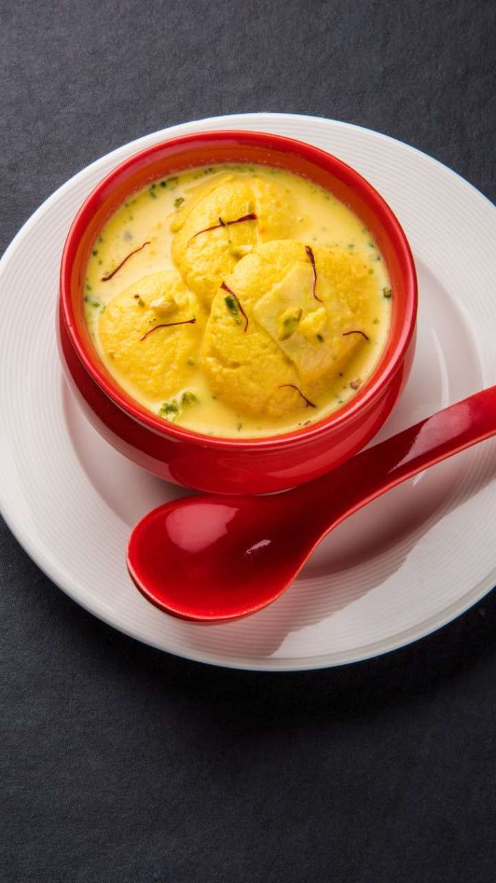 सास-ससुर भी करेंगे तारीफ, पहली रसोई में बनाएं ये स्वीट डिश