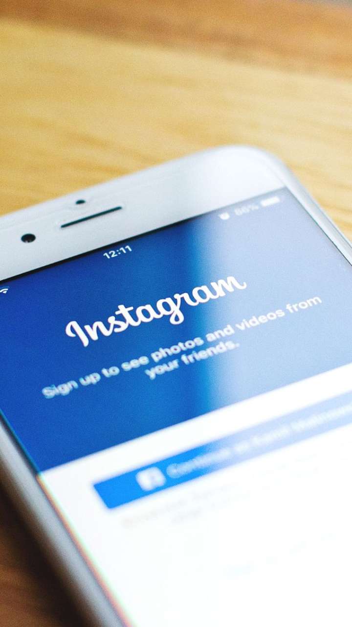 अब Facebook, Instagram पर ब्लू टिक नहीं होगा फ्री