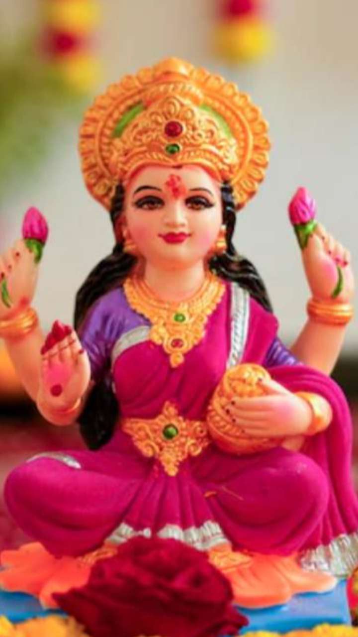 मां लक्ष्मी इन 5 चीजों से होती है नाराज