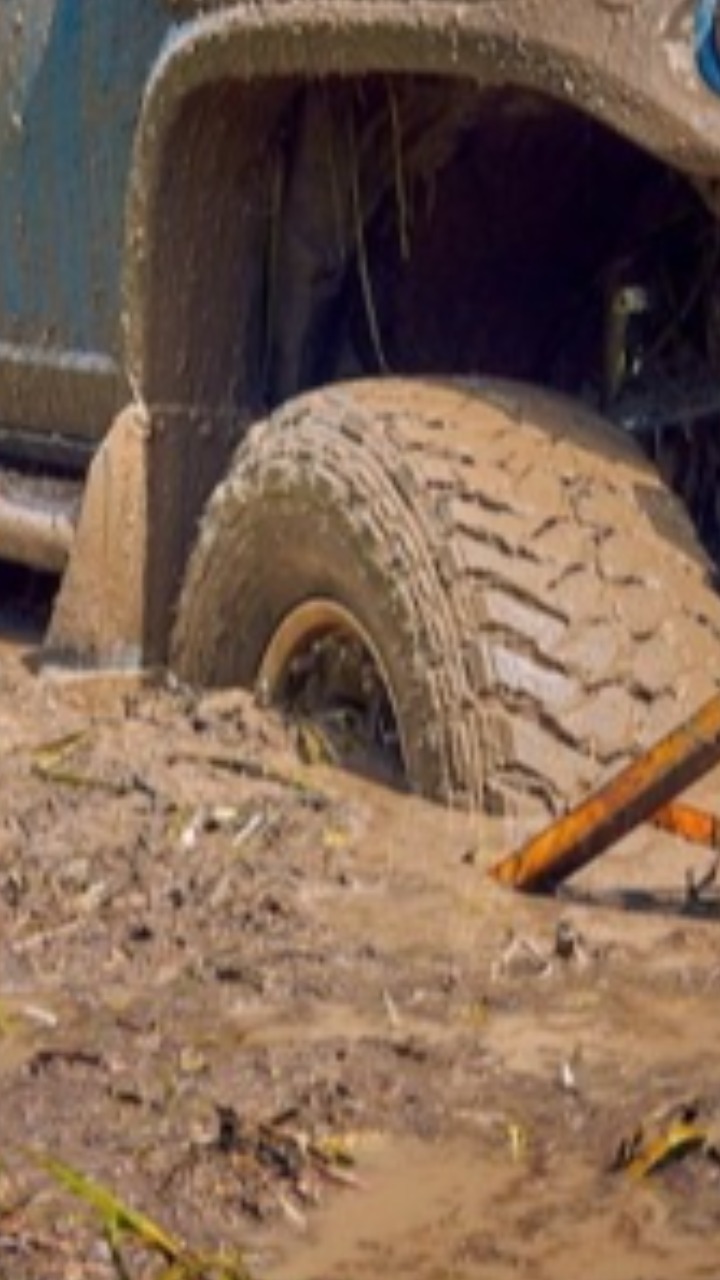 Tips for Getting a Car Unstuck in Mud