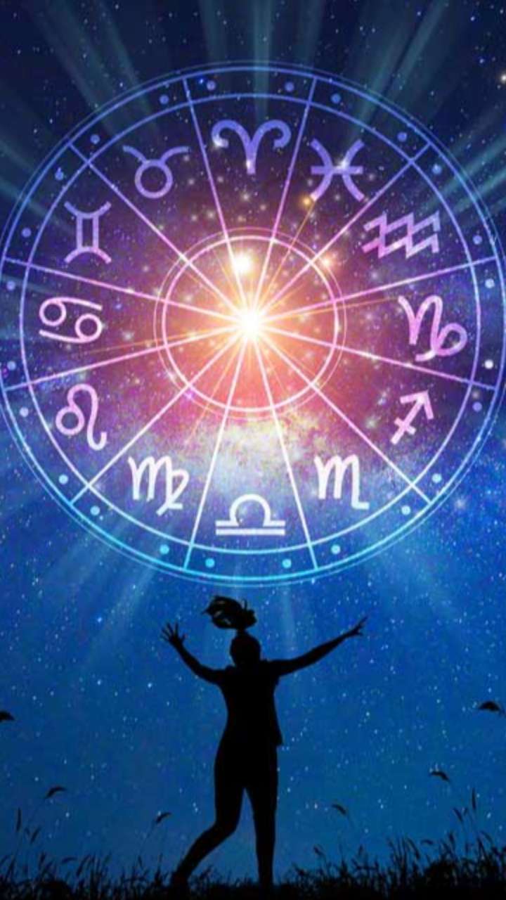 फरवरी में इन 3 राशियों पर होगी धन वर्षा। Zodiac Signs Will Shine in ...