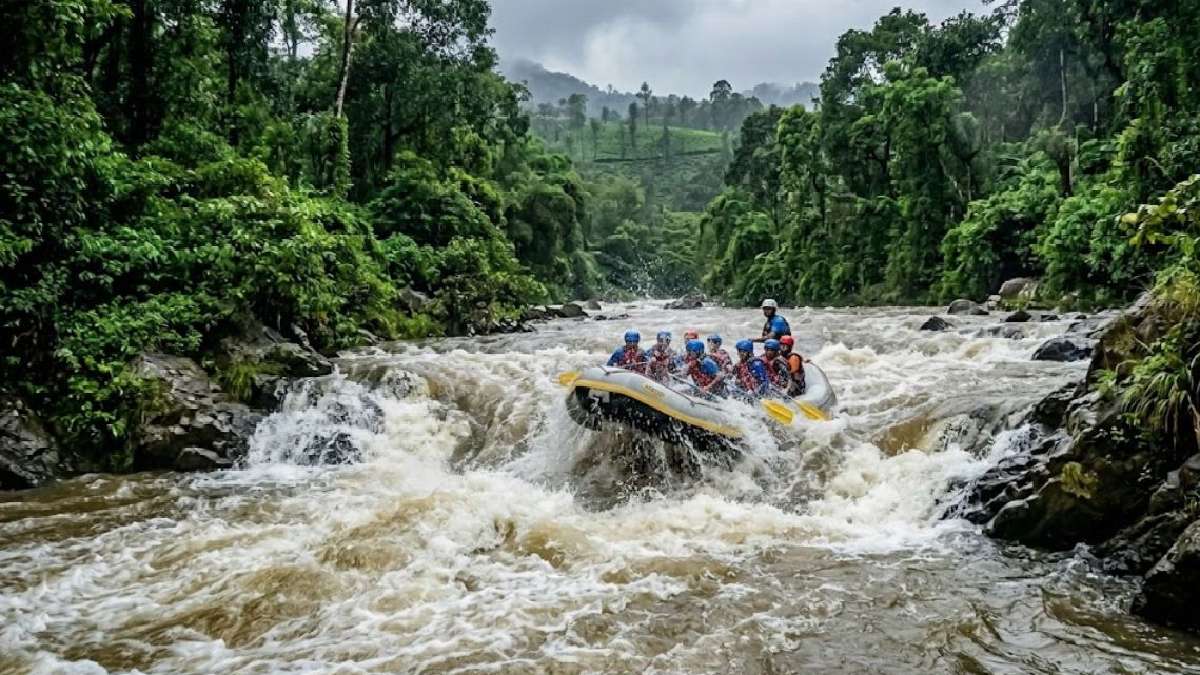 कूर्ग - बारापोल नदी, कर्नाटक 