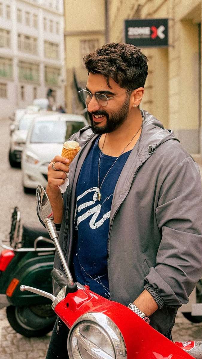 भाई-बहन का परफेक्ट वेकेशन! अंशुला कपूर संग खूबसूरत शहर की सैर पर निकले अर्जुन कपूर, शेयर कीं खास तस्वीर